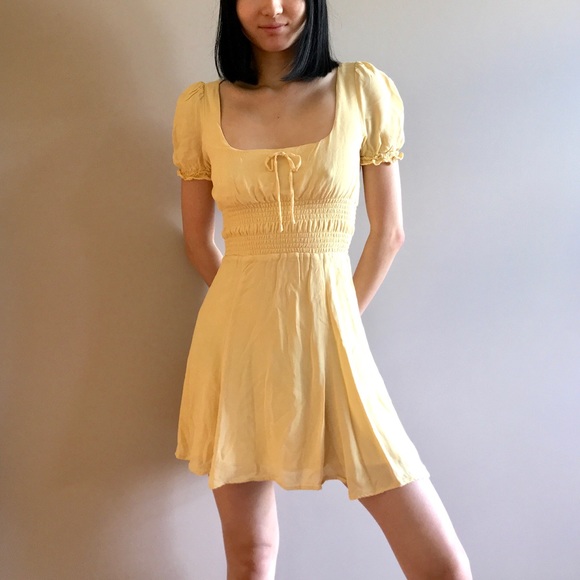 Reformation linley dress in butter yellow - Picture 4 of 7